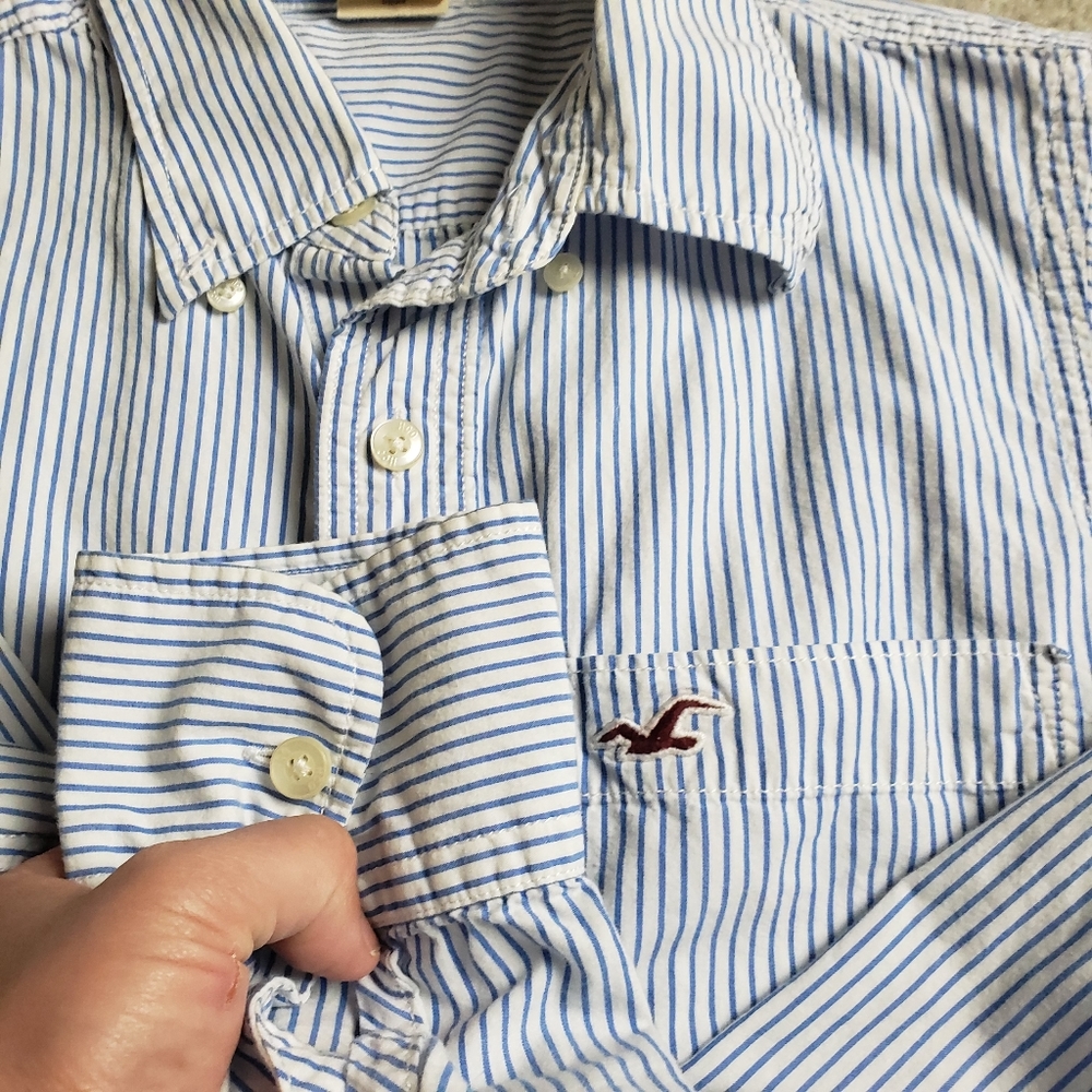 Hollister Casual Button Down Striped Shirt Medium - Picture 4 of 6